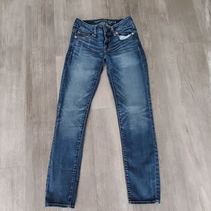 American eagle size 0 short skinny Jean's